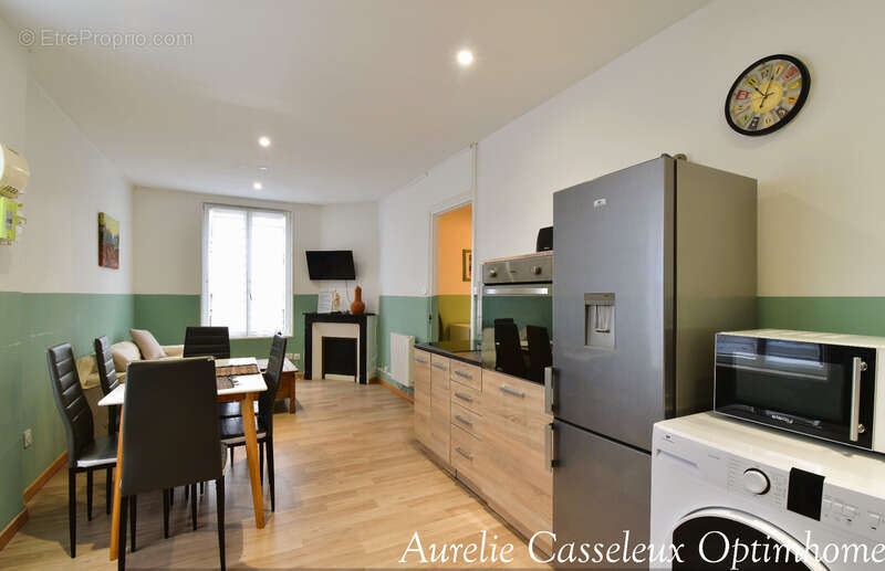 Appartement à LA FERE