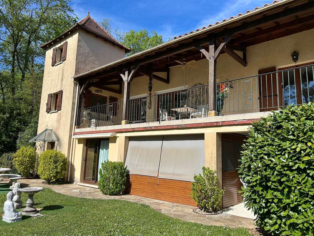 Maison à SARLAT-LA-CANEDA