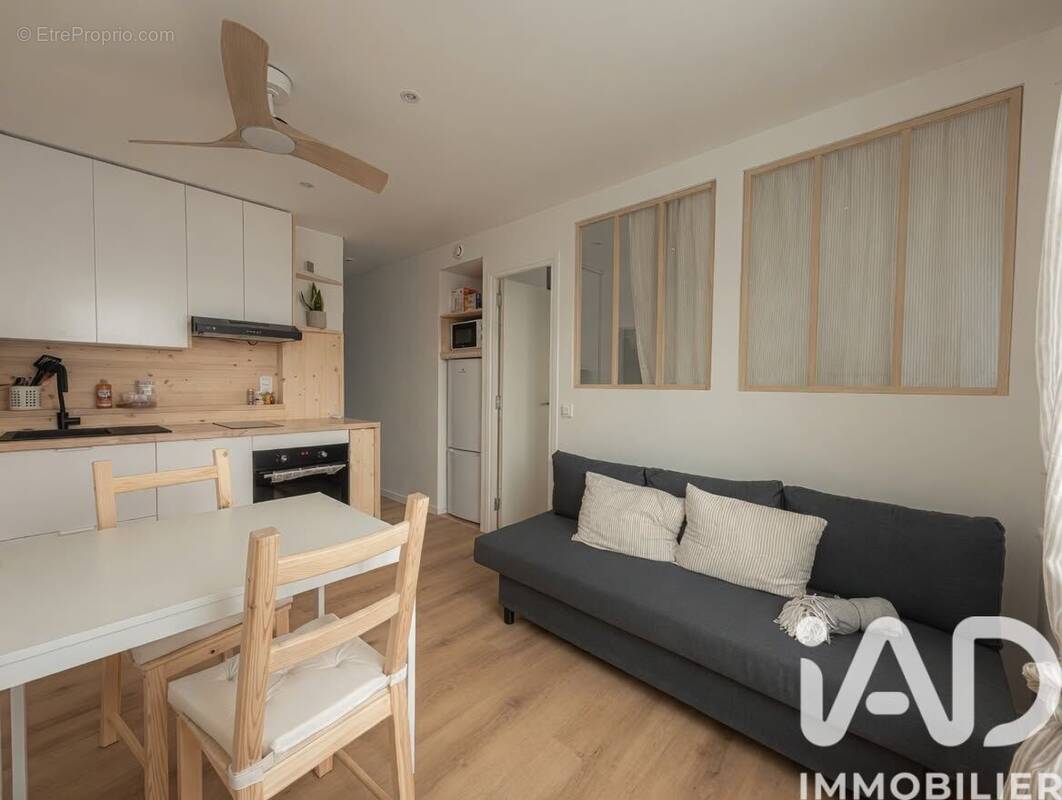 Photo 1 - Appartement à PARIS-18E