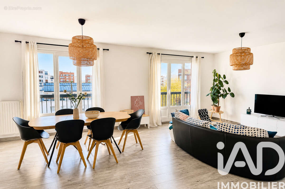 Photo 2 - Appartement à COLOMBES
