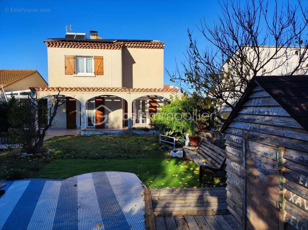 Balaruc le Vieux, villa de type 5 de 136 m² sur 920 m² de terrain - photo 12