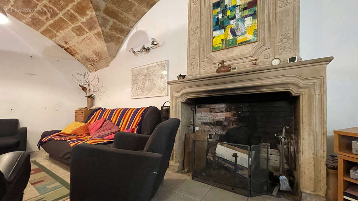 Maison à UZES
