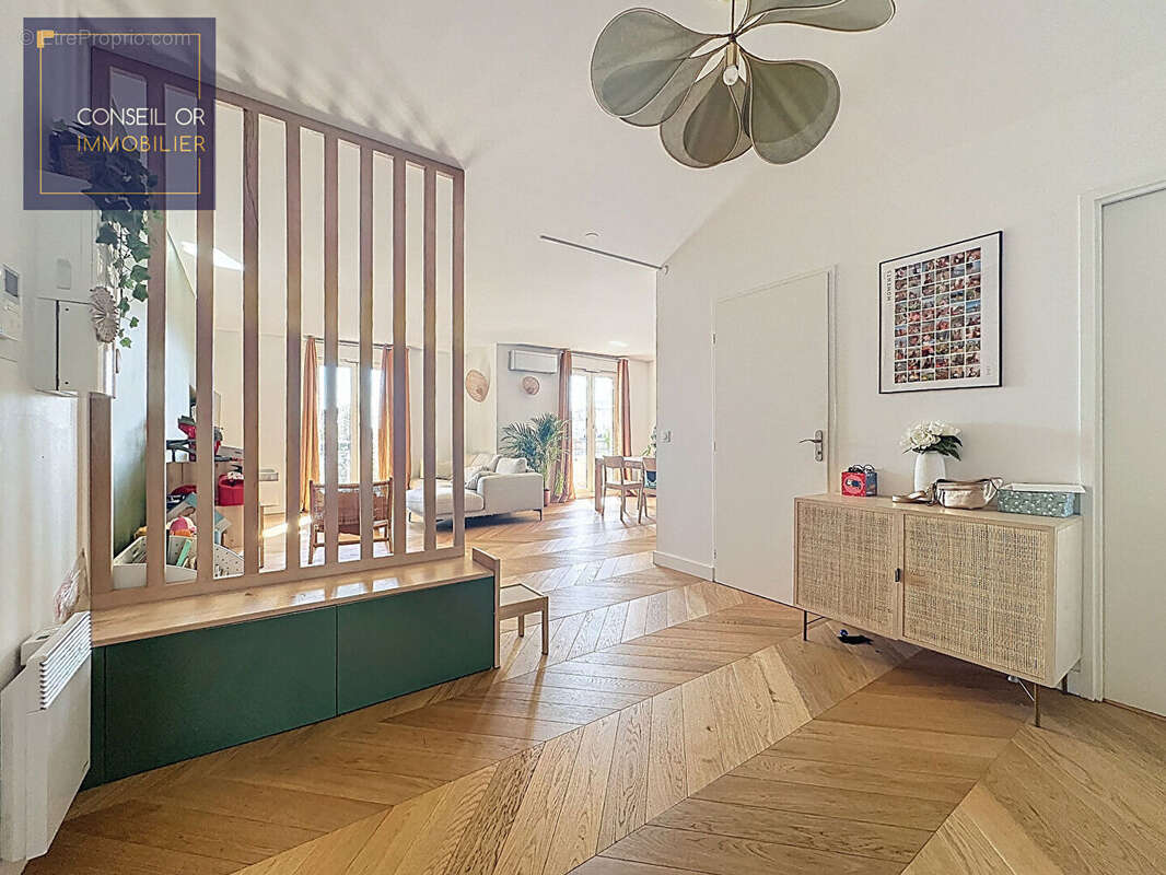 Appartement à LYON-8E