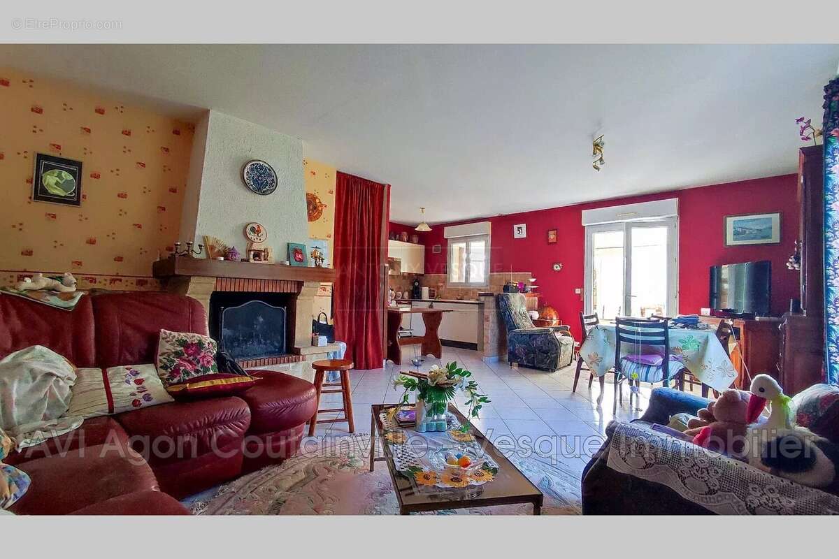 Maison à GOUVILLE-SUR-MER