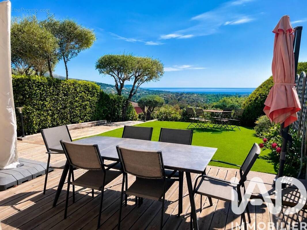 Photo 1 - Appartement à GRIMAUD