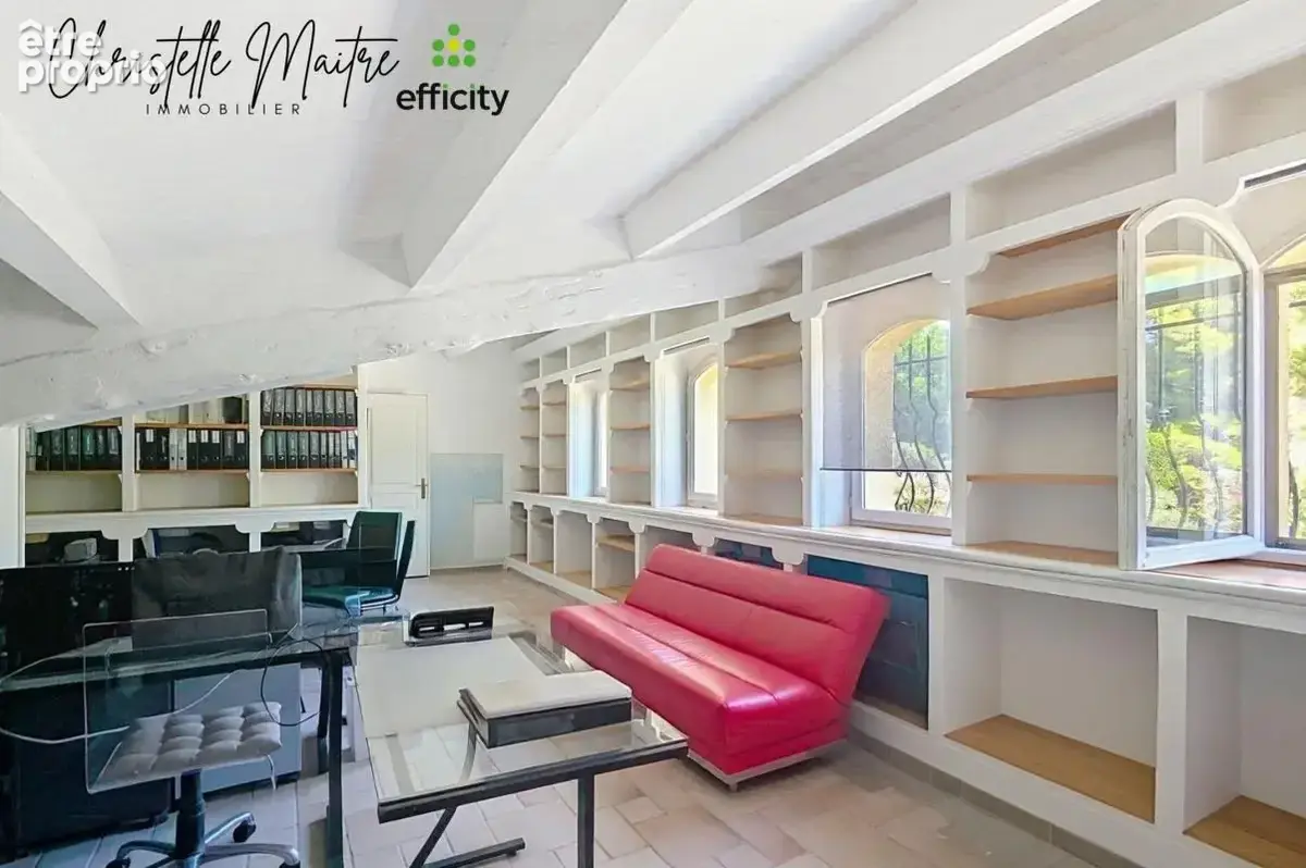 Maison 7 pièces 220 m² à vendre à Arles (13200) - photo 15
