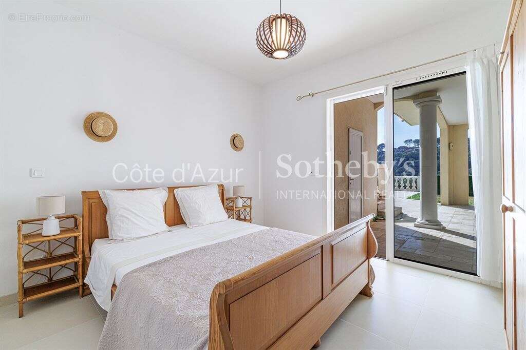 Maison à CAGNES-SUR-MER