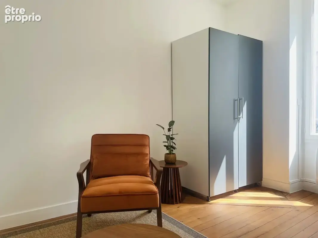 BASSINS A FLOTS - BUREAU loué pour Investisseur - Rentabilité nette 7% acte en main - photo 3