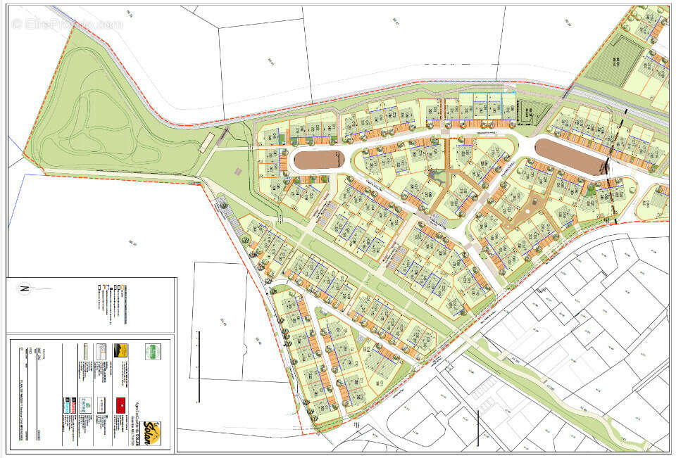Terrain à SAINT-MATHIEU-DE-TREVIERS