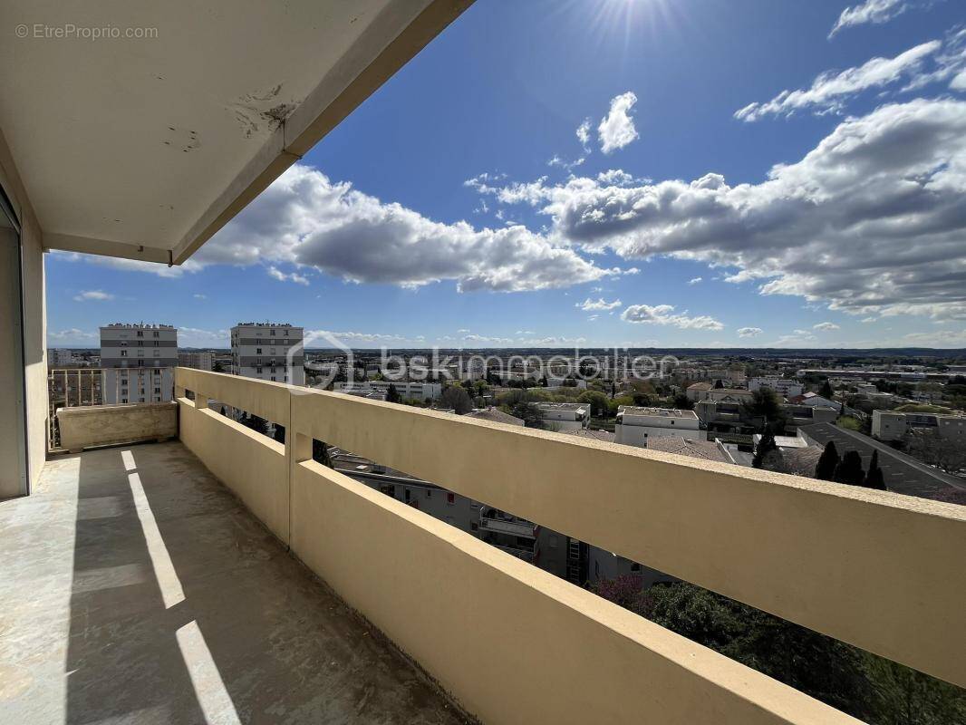 Appartement à NIMES