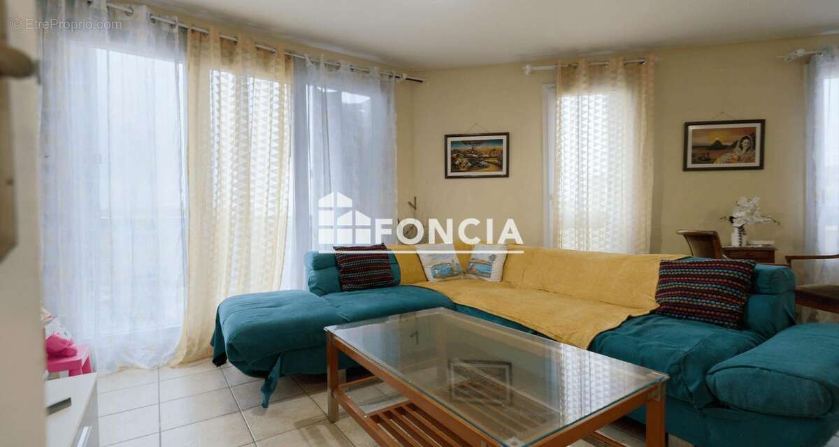 Appartement à EVRY