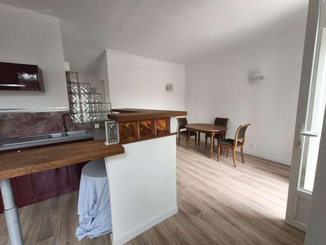 Maison 105 m² à Saint-Michel-Chef-Chef  - photo 7