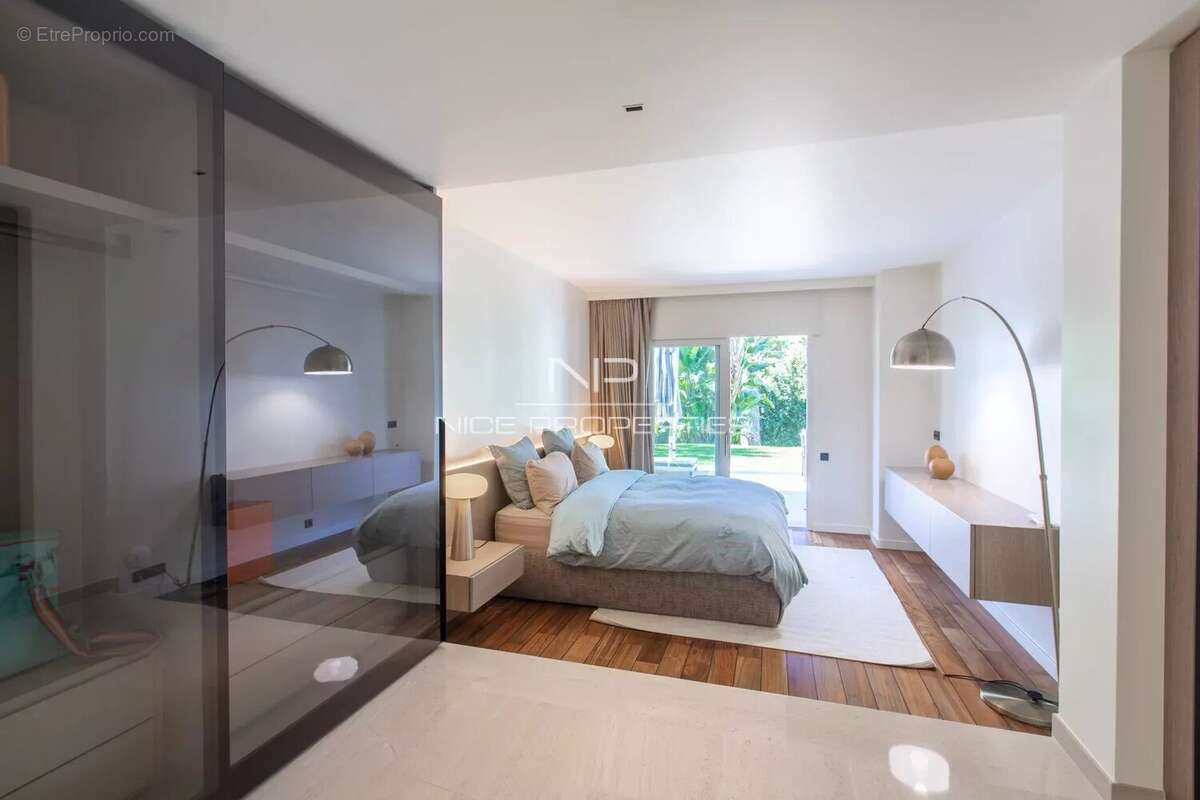 Maison à SAINT-JEAN-CAP-FERRAT