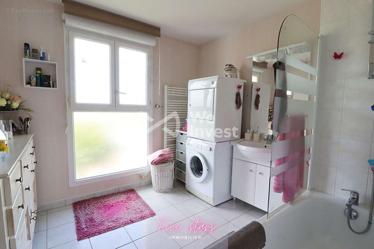 Maison 92 m² à Hussigny-Godbrange  - photo 7