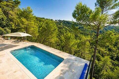 Maison à BIOT