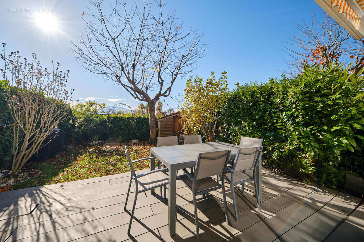 Appartement à ANNECY-LE-VIEUX