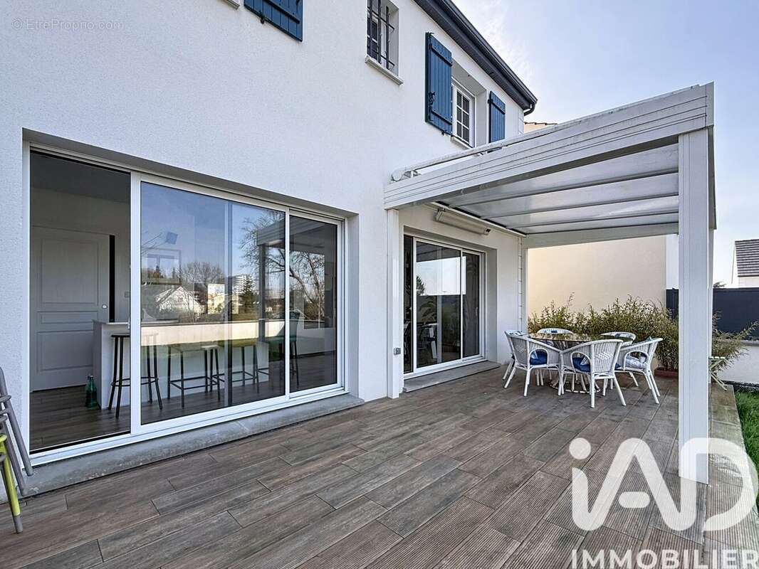 Photo 8 - Maison à CROSNE