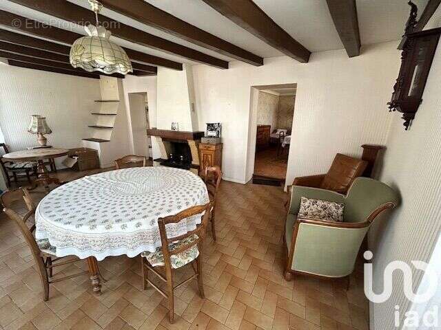 Photo 3 - Maison à LA CHAPELLE-SAINT-LAURENT