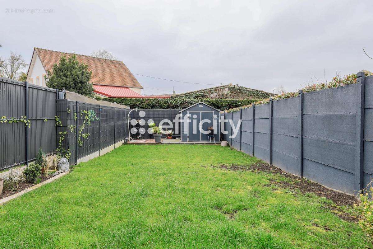 Maison à HENIN-BEAUMONT