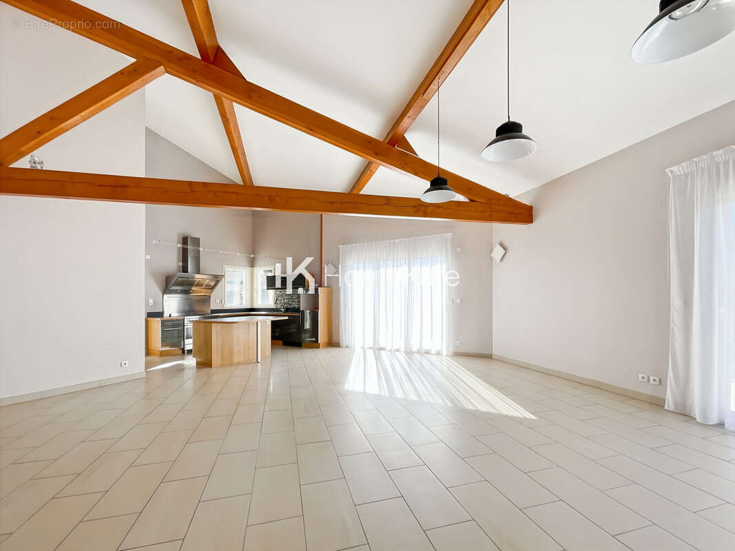 Maison 230 m² à Varilhes  - photo 3