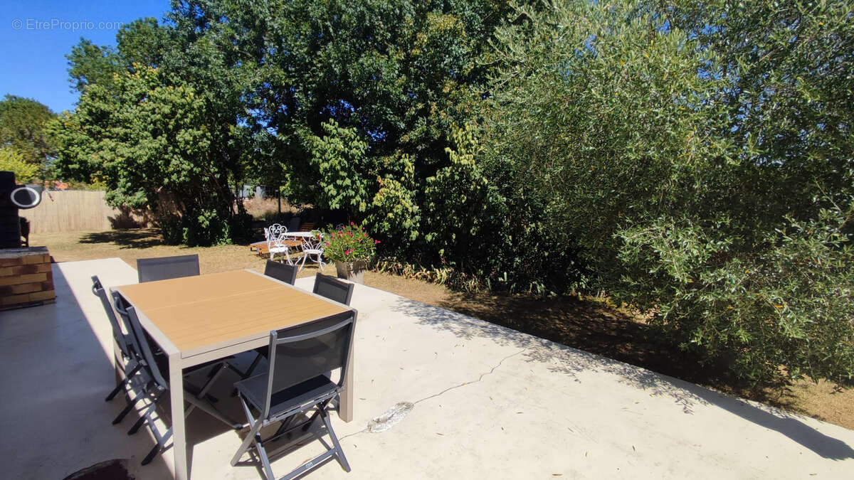 Maison 3 chb. avec jardin arboré, PAC et terrasse   À 13 min de Saintes - photo 12