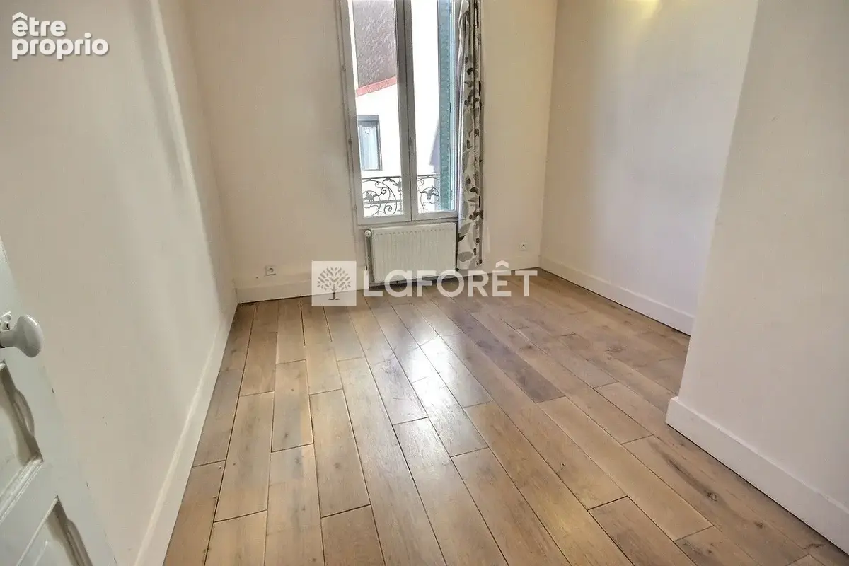 Maison Courbevoie 7 pièce(s) 150 m2 - photo 11