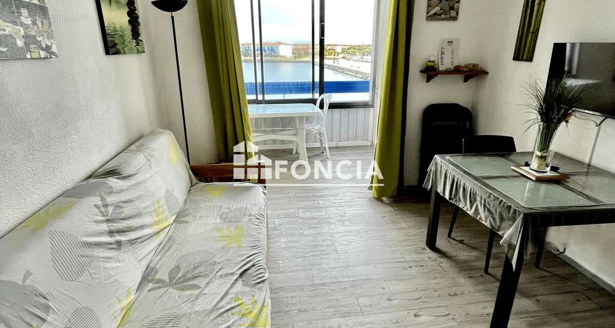  T2 rénové avec loggia et vue lac imprenable – Secteur très recherché de la Coudalère  - photo 6