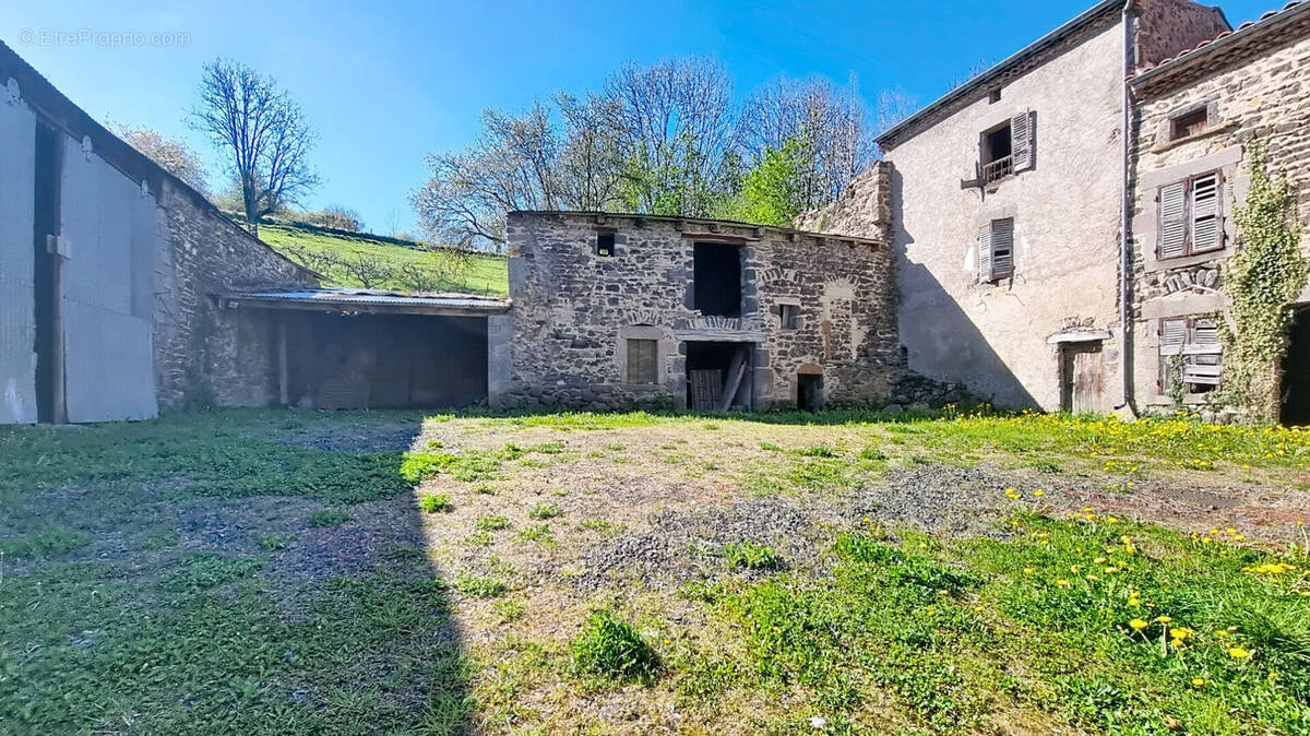 Autre à SAINT-FLORET