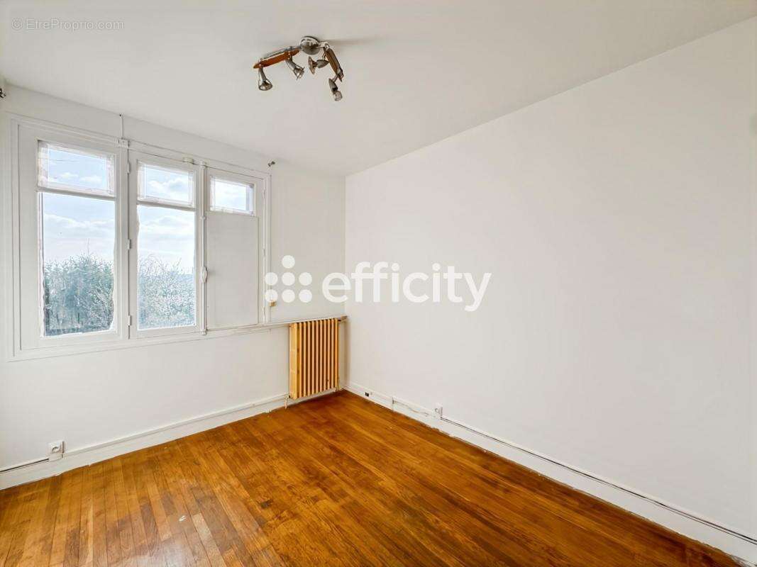 Maison à ROSNY-SOUS-BOIS