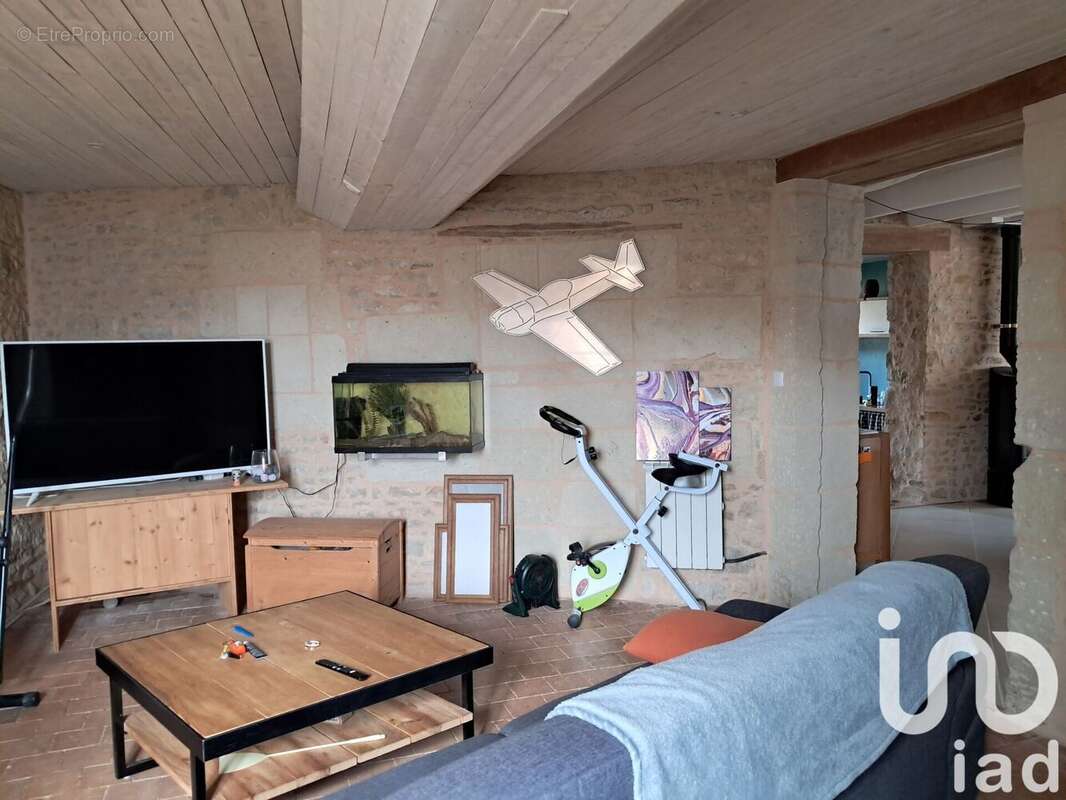 Maison 120 m² à Brion-Pres-Thouet  - photo 6