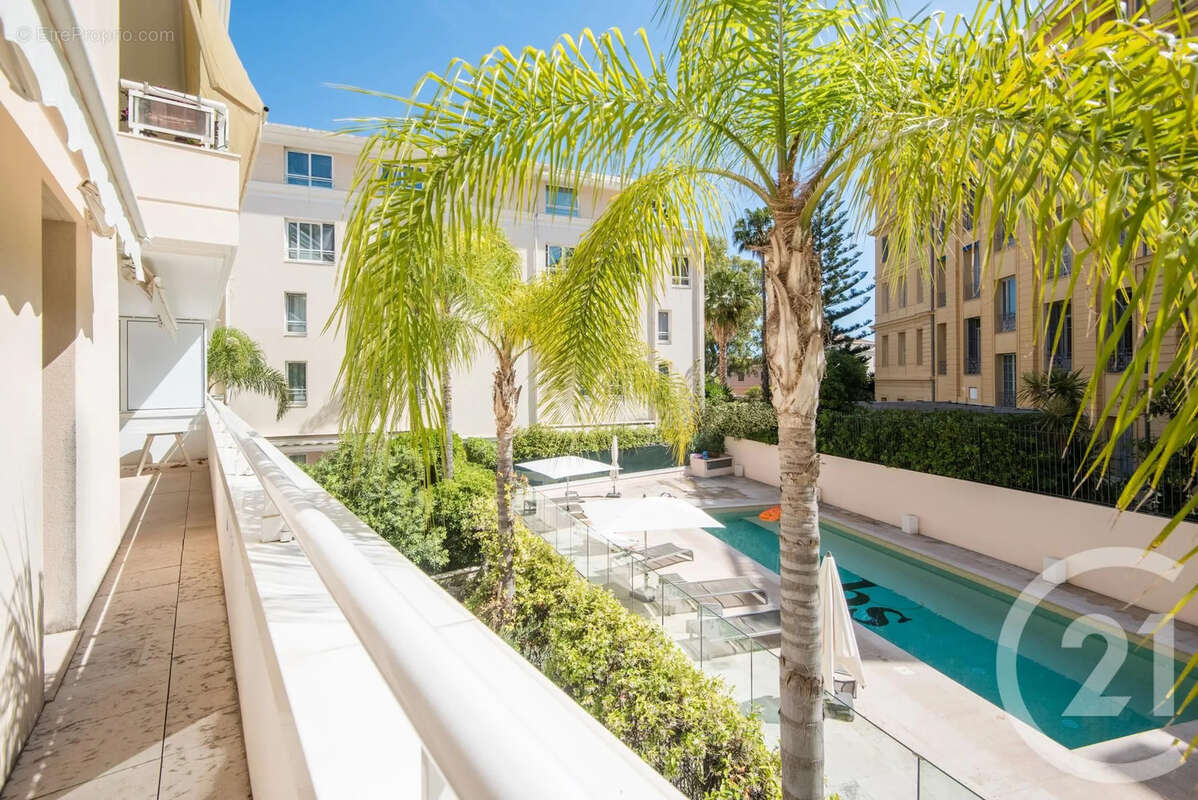 Appartement à BEAULIEU-SUR-MER