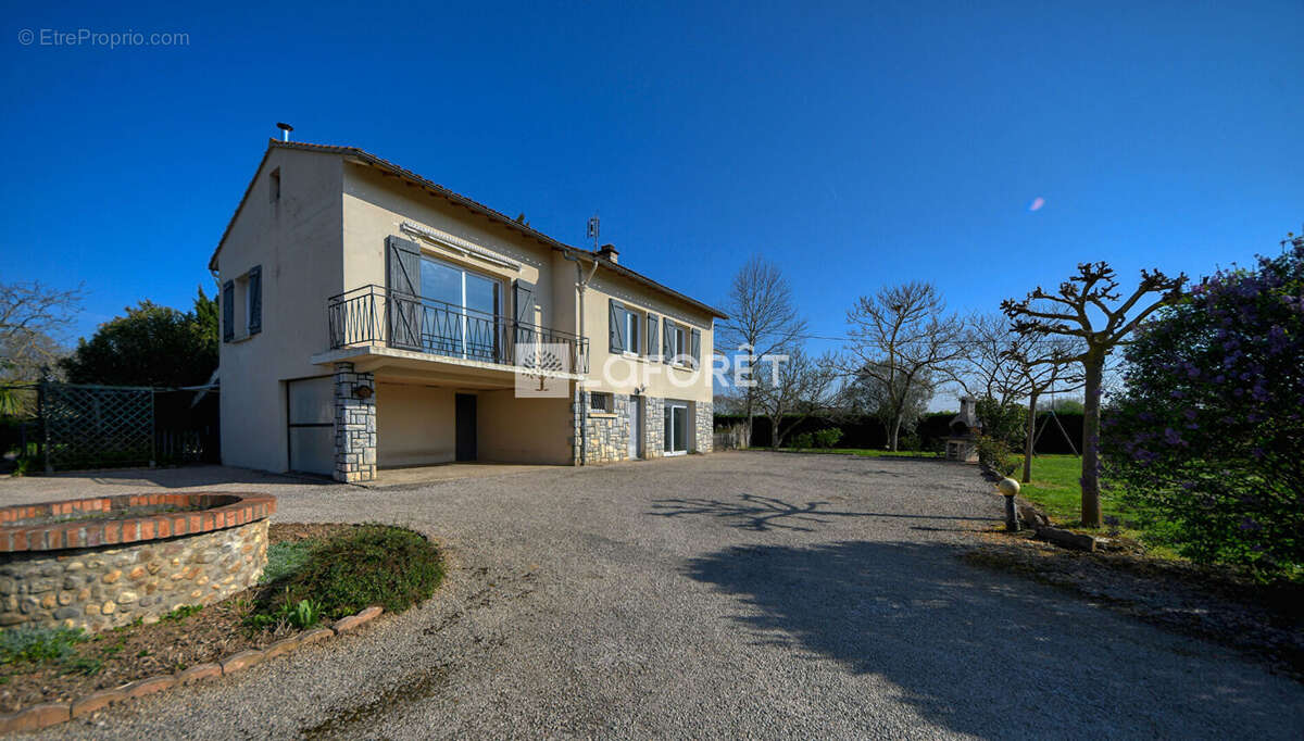 Maison à LISLE-SUR-TARN