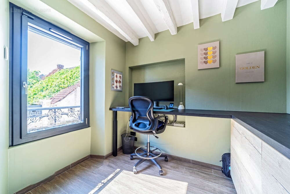 Maison à ARNOUVILLE-LES-MANTES