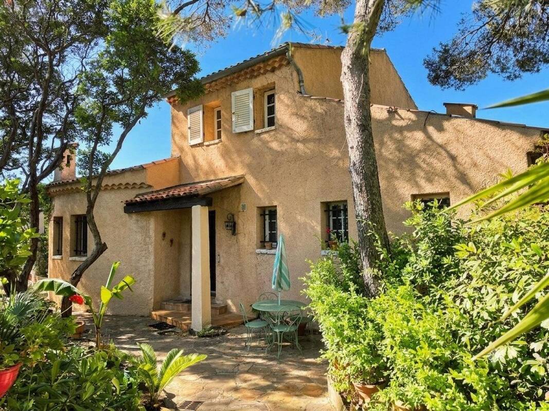 Photo 1 - Maison à SAINT-RAPHAEL