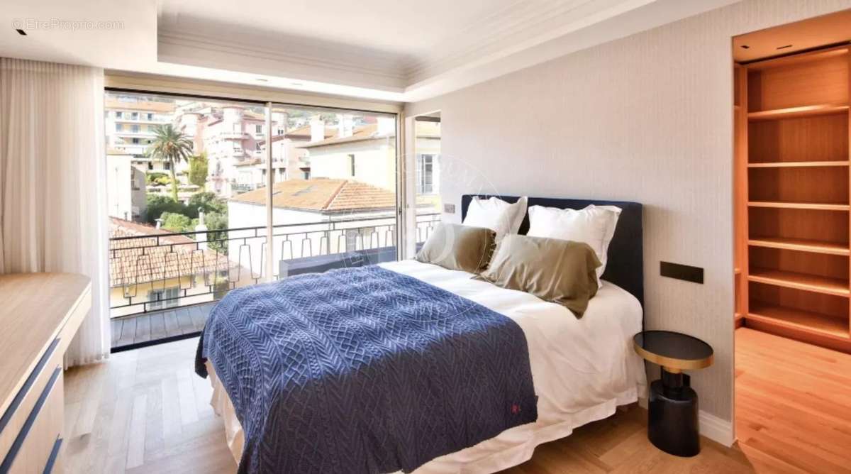 Appartement à VILLEFRANCHE-SUR-MER