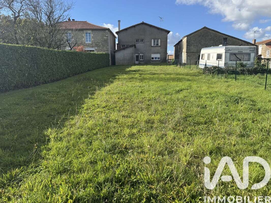 Maison 189 m² à Thouarsais-Bouildroux  - photo 2