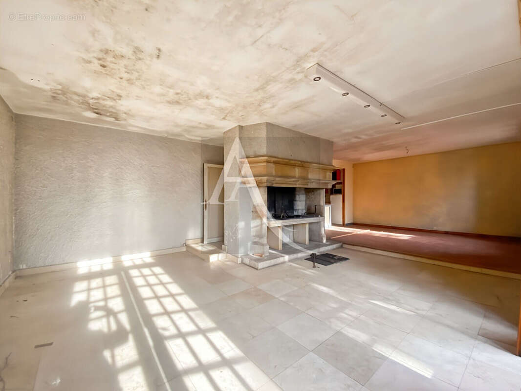 Maison à MONSEMPRON-LIBOS