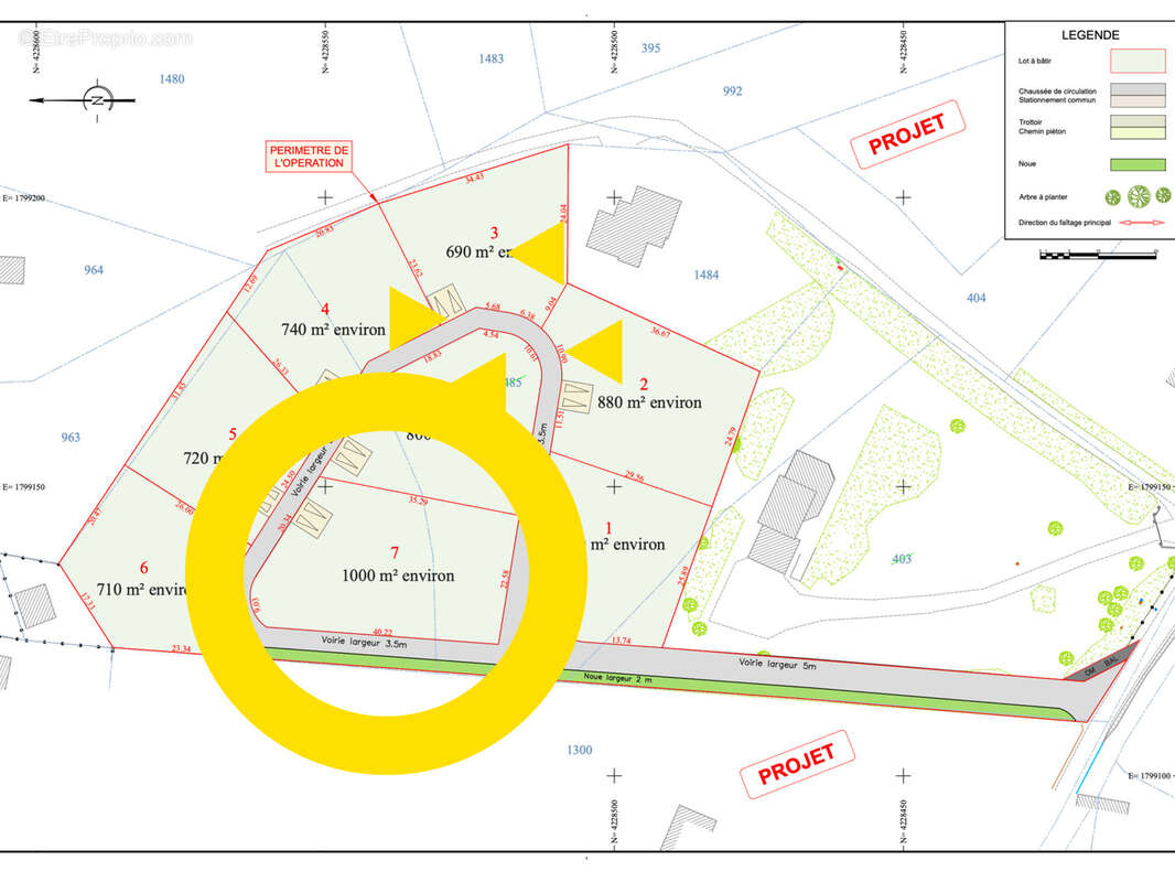 Terrain à SAINT-PAL-DE-MONS