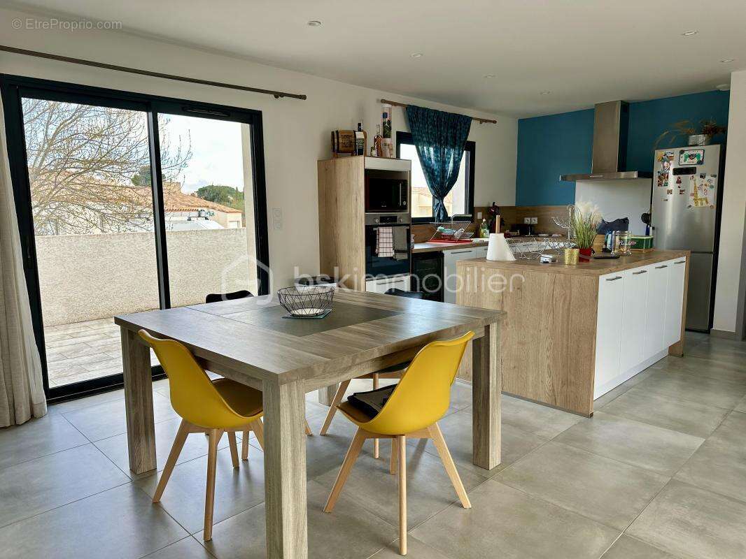 Maison à SAINT-ANDRE-DE-ROQUELONGUE