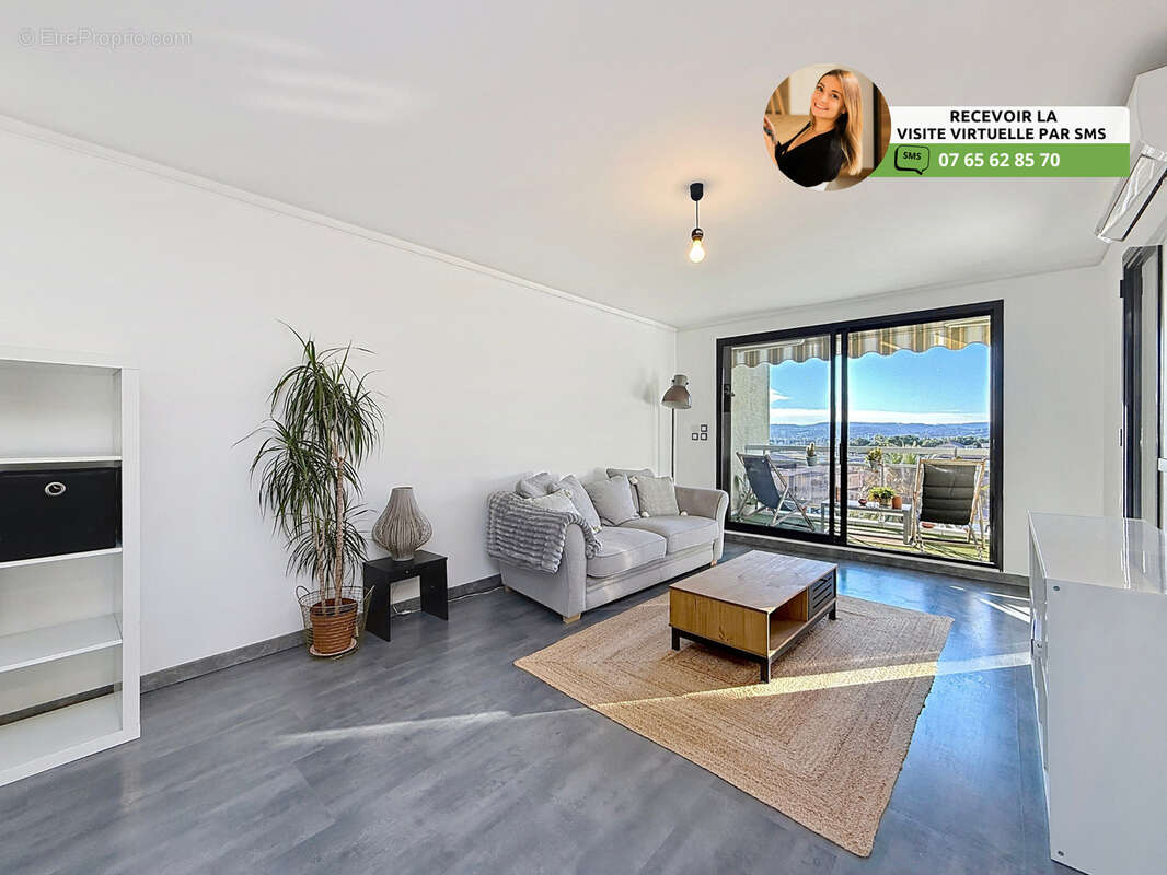 Appartement à SAINT-LAURENT-DU-VAR