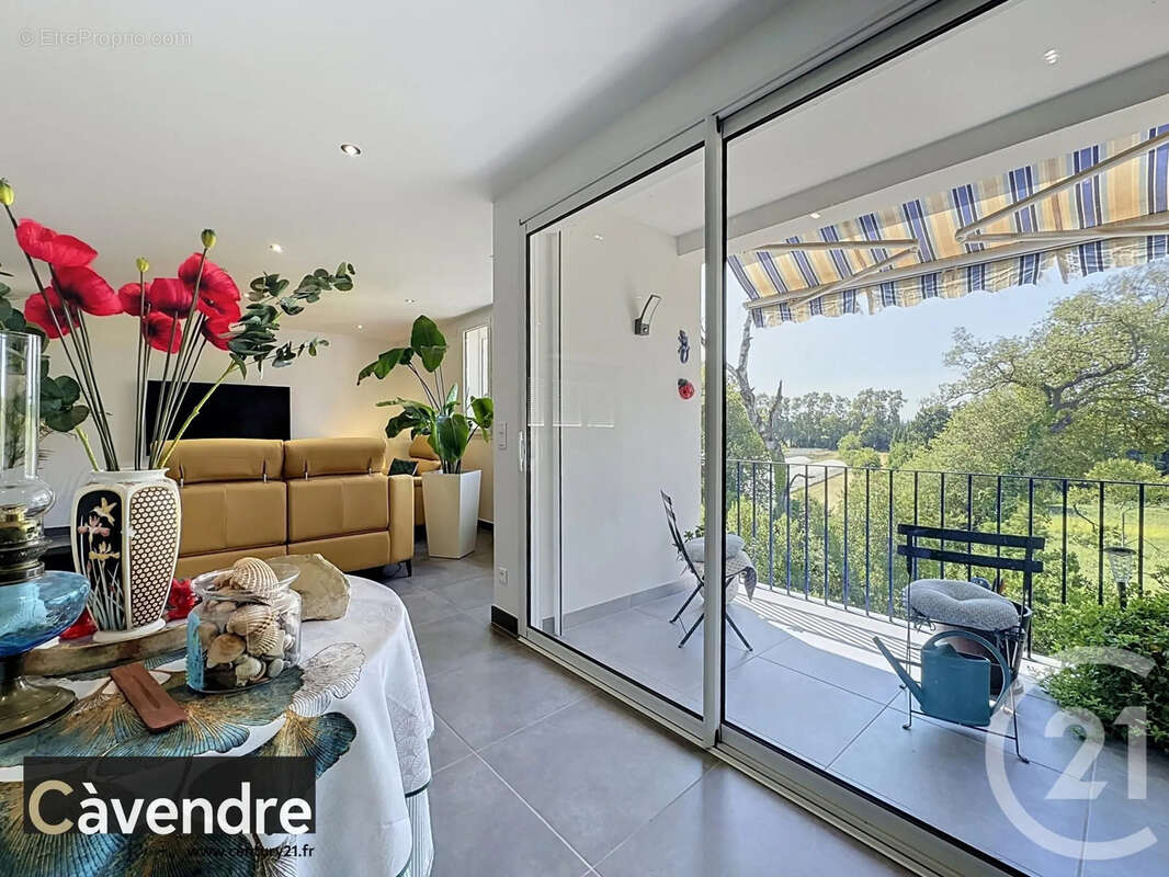 Appartement 101 m² à Avignon  - photo 3