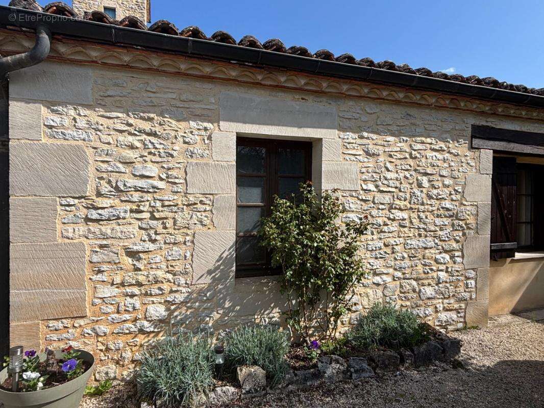 Maison à LEOBARD
