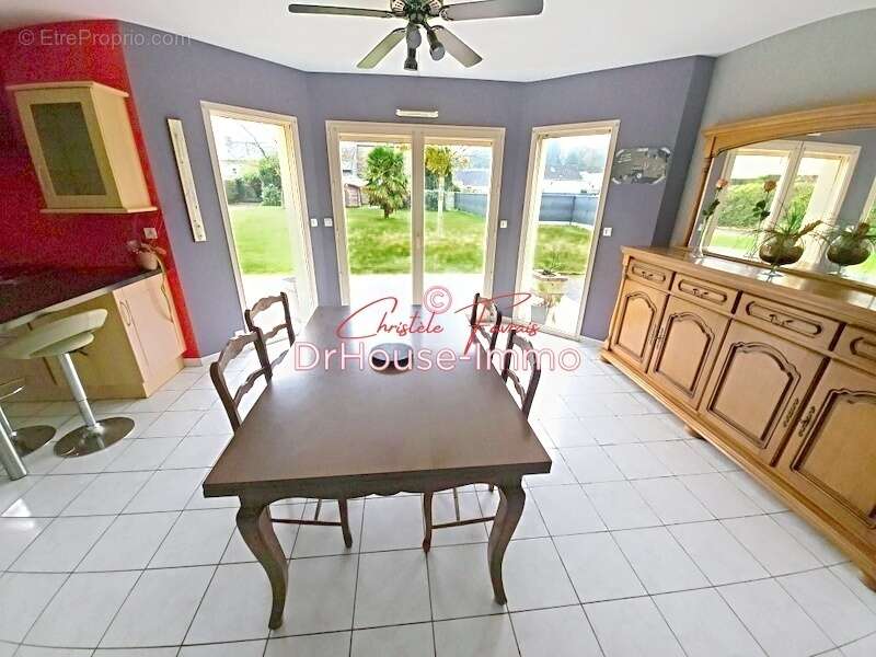 Maison à SAINT-GERMAIN-EN-COGLES