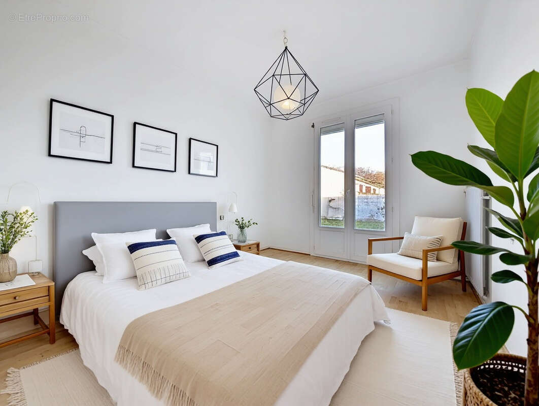 Maison à SAINT-MEDARD-EN-JALLES