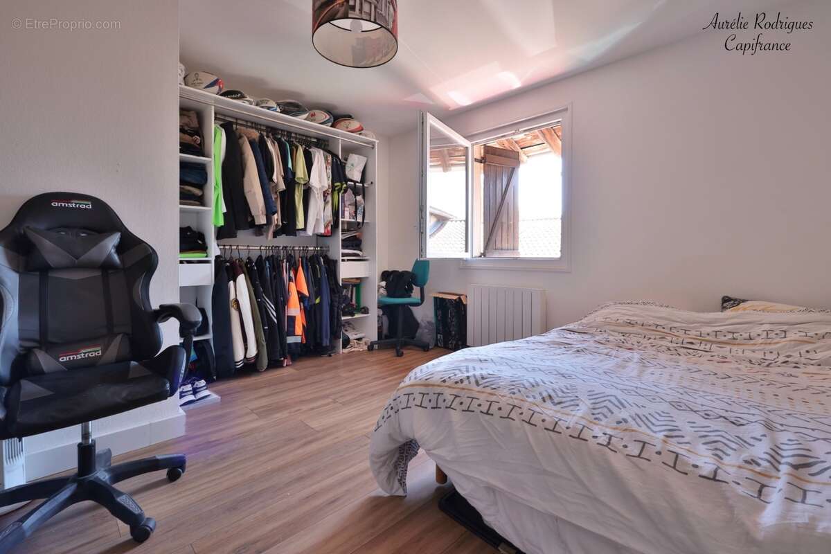 Maison à vendre 5 pièces PONT DE VEYLE (01) - photo 5
