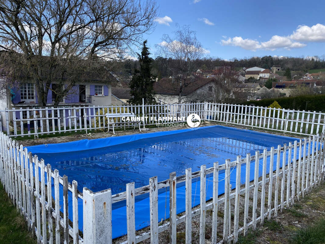 Maison à VENAREY-LES-LAUMES