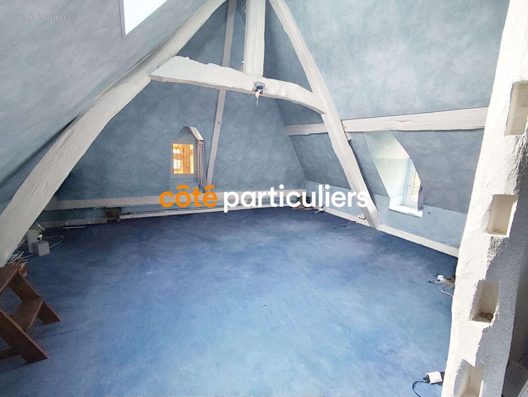 Maison à SAINT-PIERRE-SUR-DIVES