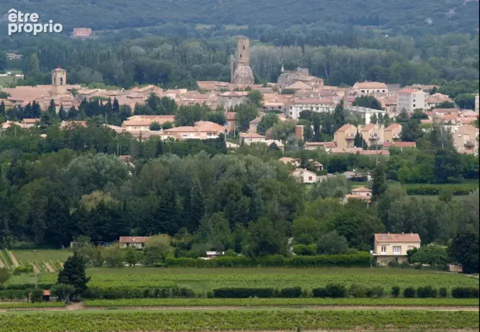 Terrain à ROQUEMAURE