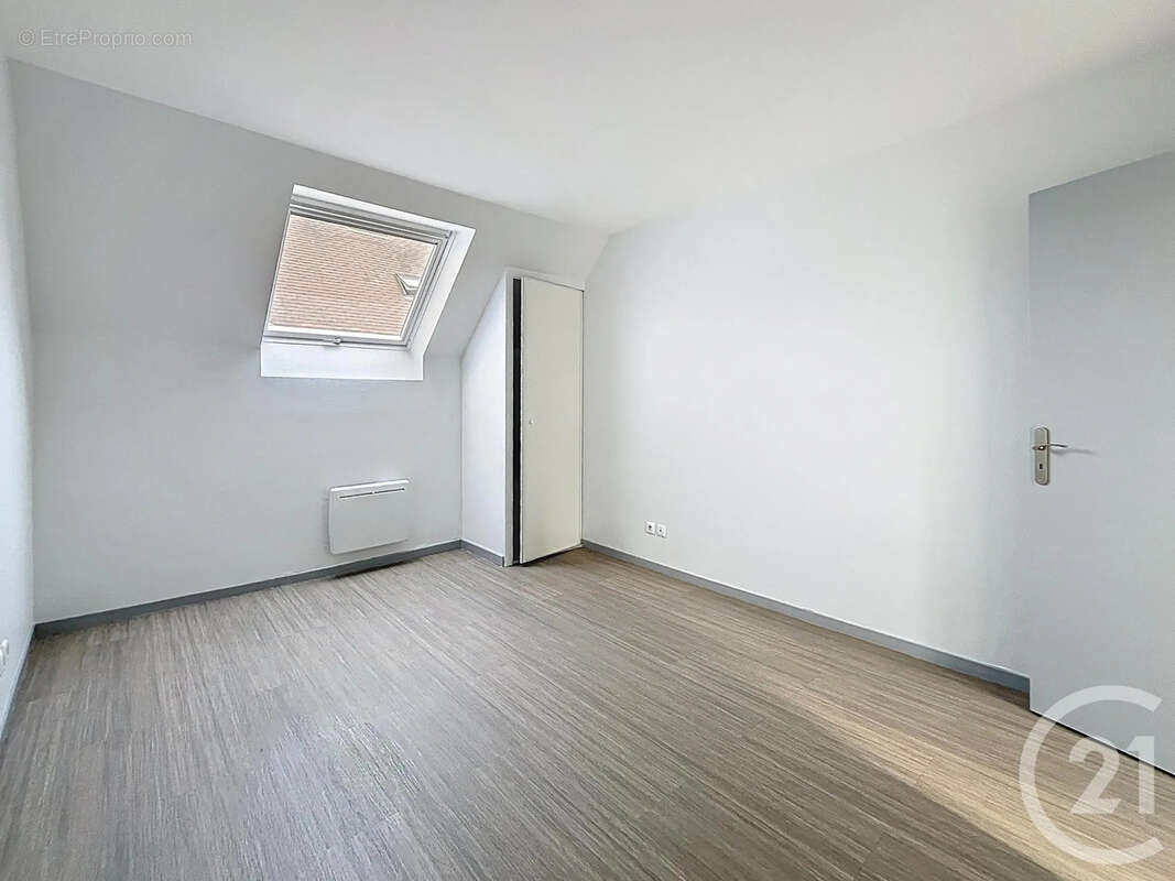 Appartement à BRIE-COMTE-ROBERT