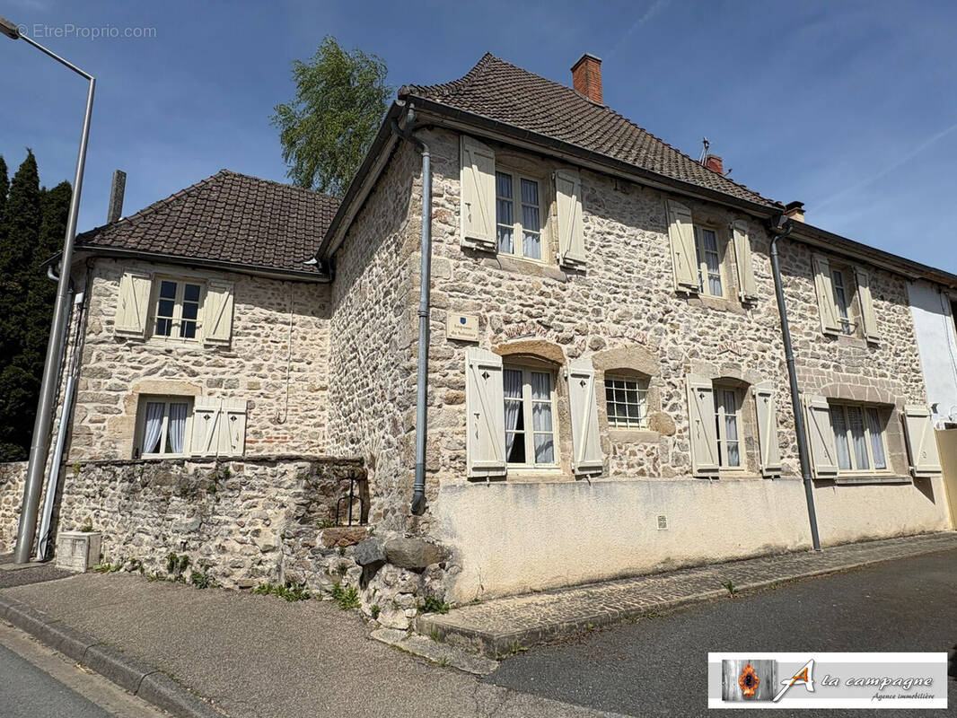 Maison à PIONSAT